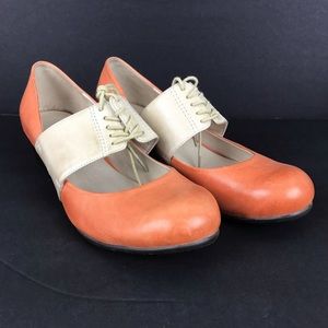 Chocolat Blu KIRA Mary Jane heel pumps orange